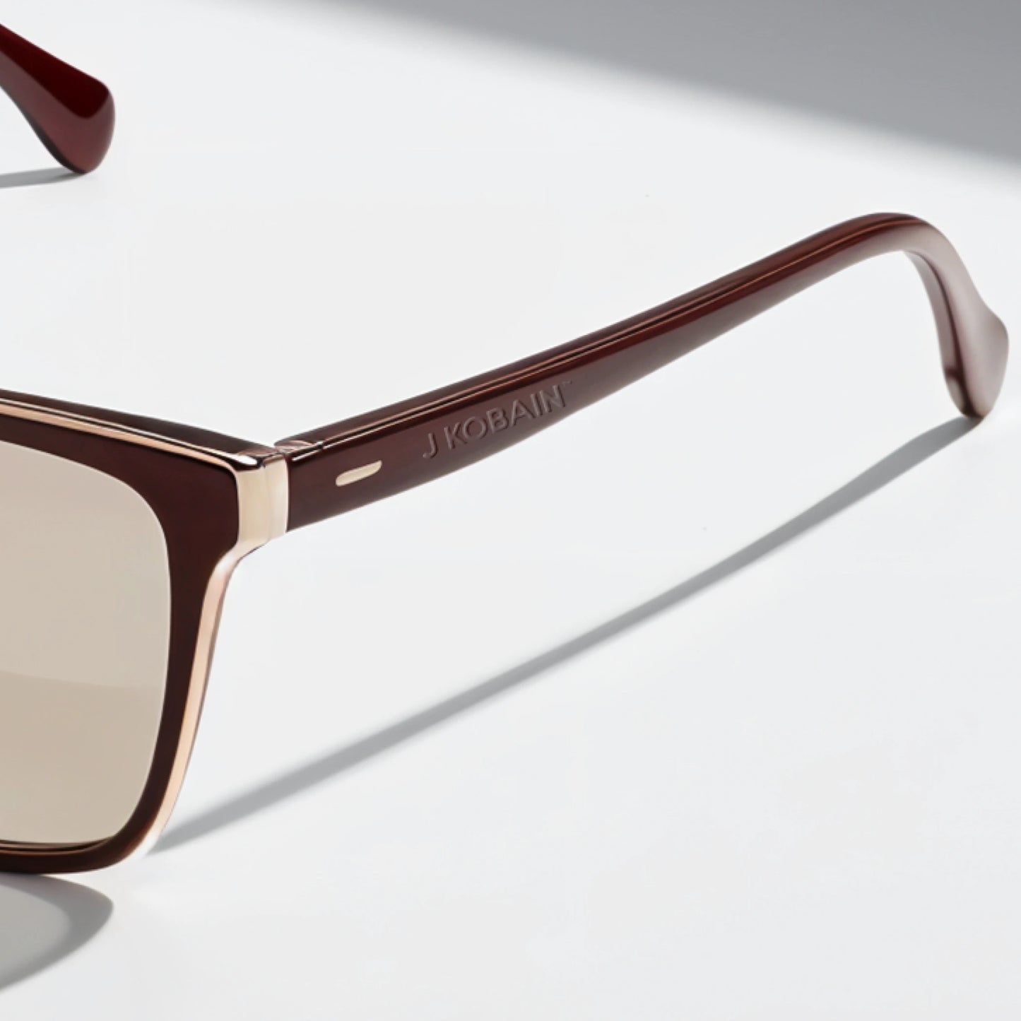 J Kobain Aviator Pro Sunglasses - Timeless Elegance